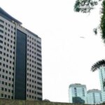 Polda Metro greift ein, um Doktor Okys Bericht über den Blumenstrauß-Terror zu untersuchen