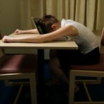 Leiden Sie häufig unter Müdigkeit und Blähungen? Seien Sie vorsichtig. Es könnte ein Zeichen von Gefahr sein