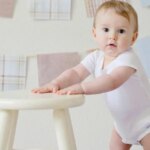 Wird bei Babys oft gespuckt? Dies ist eine Expertenerklärung, die Eltern kennen müssen