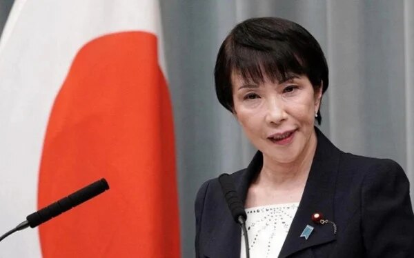 Sanae Takaichi gewinnt Erdrutschwahl in Japan