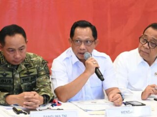 Innenminister sagt, Volksmärkte hätten ihre Arbeit aufgenommen, um die Wirtschaft in den Katastrophengebieten von Sumatra wiederzubeleben