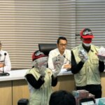 Leiter von Banjarmasin KPP erhält 800 Millionen IDR als Trinkgeld für die Anzahlung des Hauses