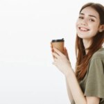 Neue Durchbrüche in der Welt des Kaffees, nach denen junge Menschen suchen