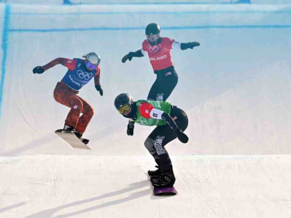 Was ist Snowboardcross und warum verbreiten sich Stürze viral? – Film Daily