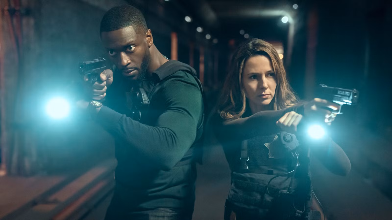 Aldis Hodge sorgt für eine überzeugende Rückkehr zum spannenden Actiondrama von Prime Video