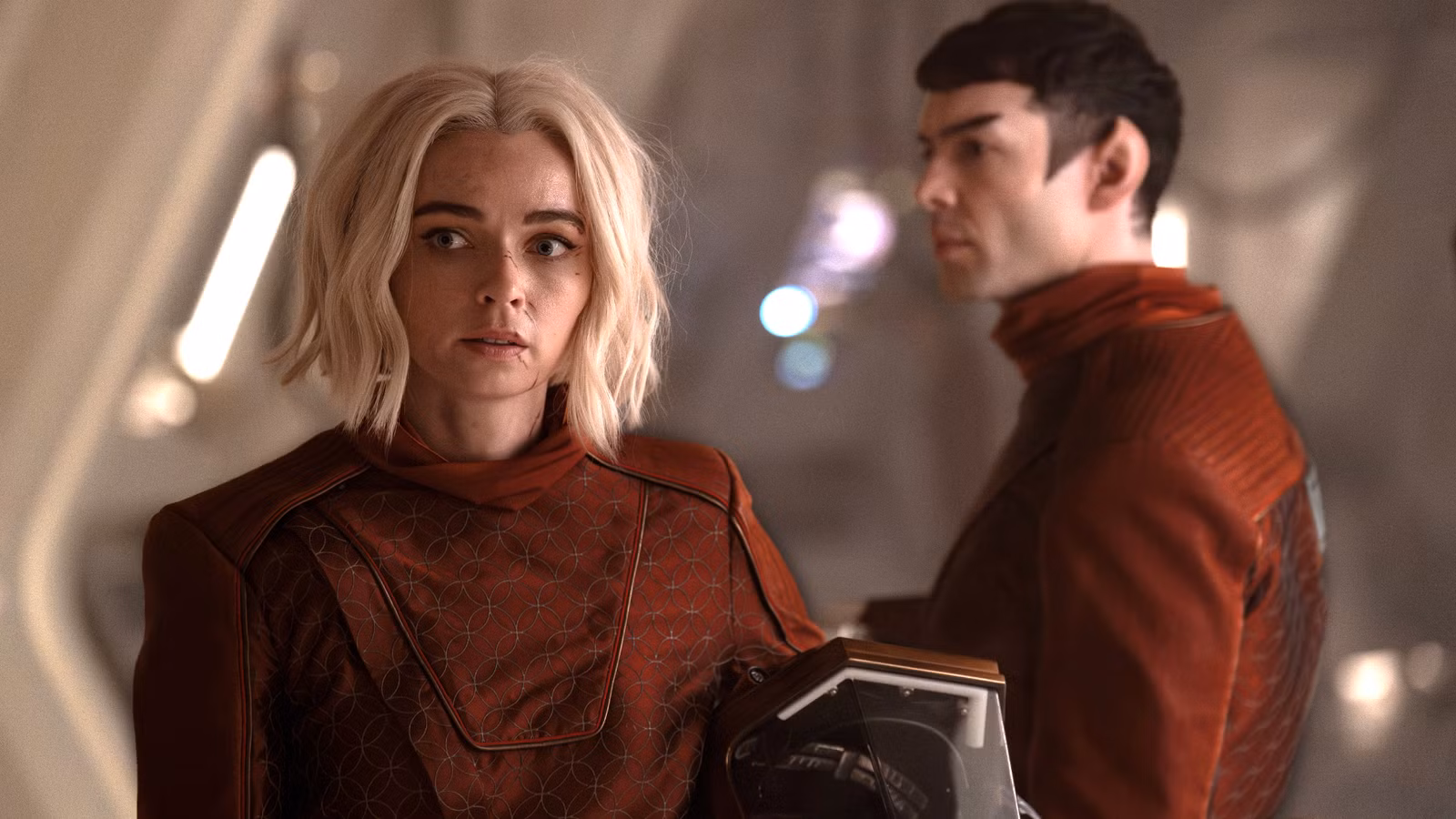 Jess Bush über Nurse Chapel und Spocks „brutale“ Trennung in Star Trek: Strange New Worlds