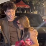 Siddhant Chaturvedi feiert den Rosentag mit Mrunal Thakur und ihrem Do Deewane Seher Mein Chemie erobert bereits Herzen