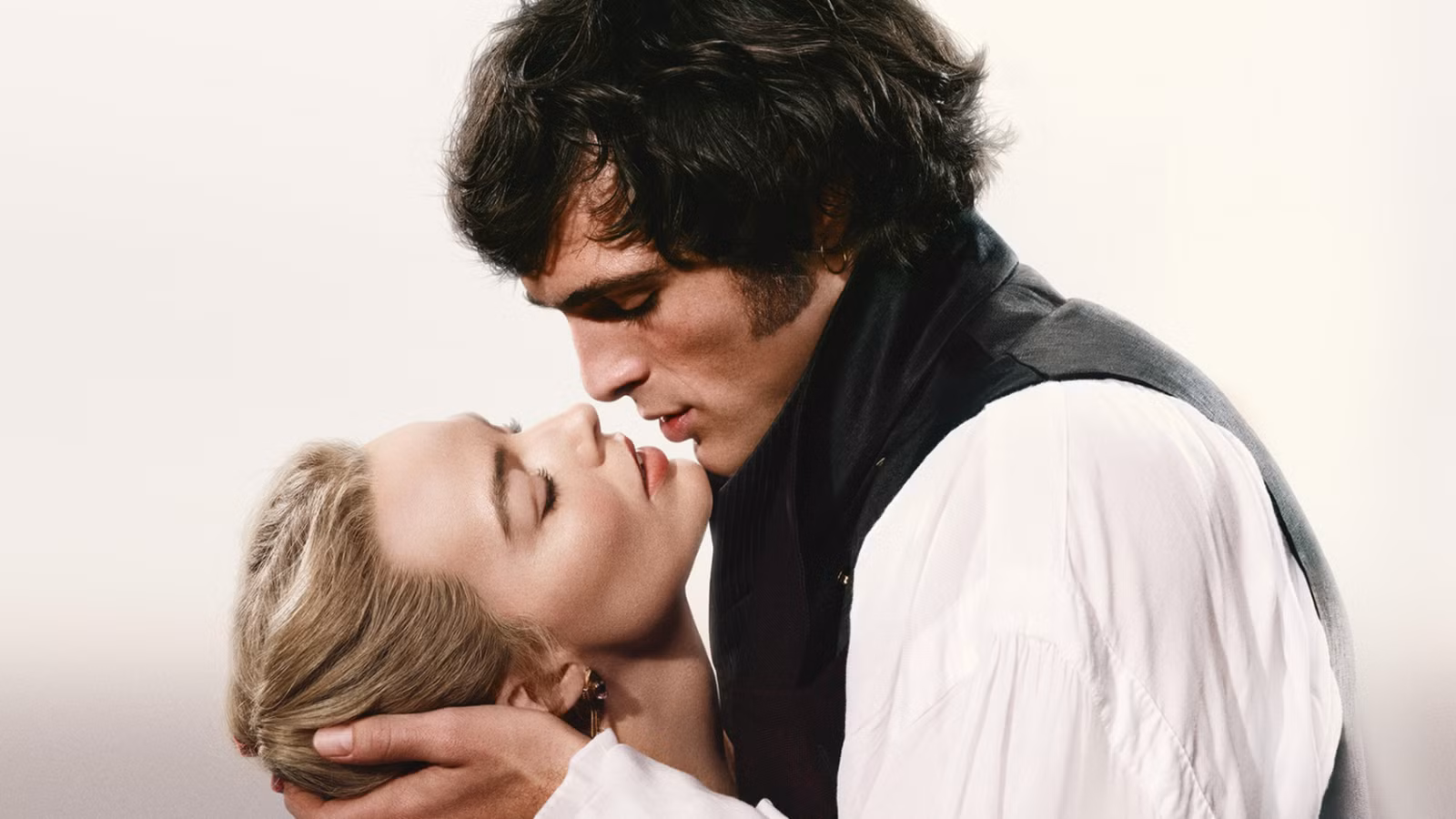 Wuthering Heights dürfte Chris Hemsworth und Halle Berrys neuen Thriller an den Kinokassen mit überwältigender Mehrheit überzeugen