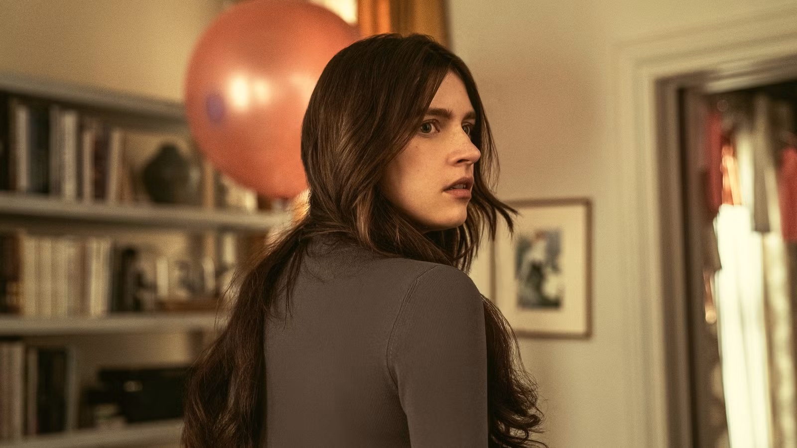 M. Night Shyamalans vierteiliger Apple TV-Psychothriller wurde von Stephen King und Guillermo Del Toro gelobt