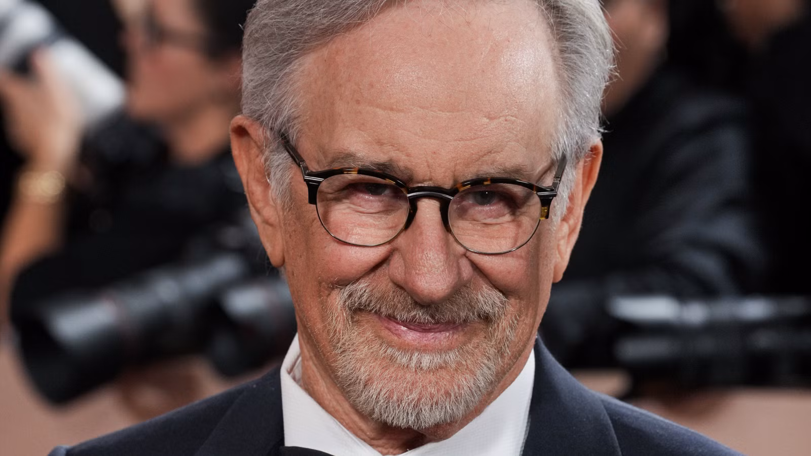 Die neue vierteilige Dinosaurier-TV-Show von Netflix von Steven Spielberg hat das offizielle Erscheinungsdatum