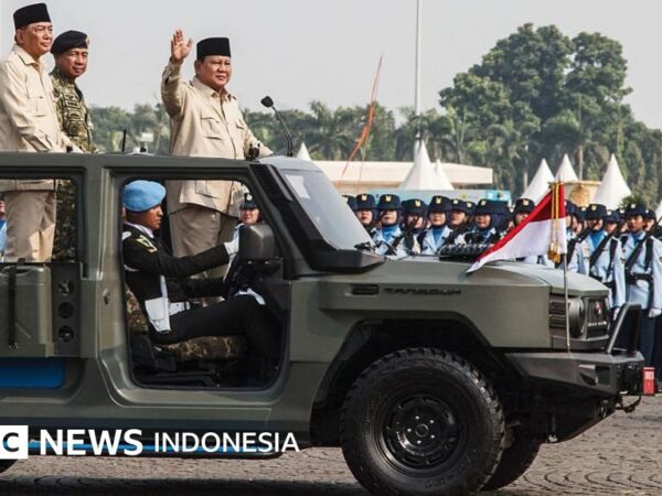 TNI: Siaga 1 respons konflik global atau alat gebuk dalam negeri?