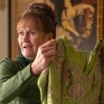 Warum wir denken, dass Varley die neue Lady Whistledown ist – Film Daily