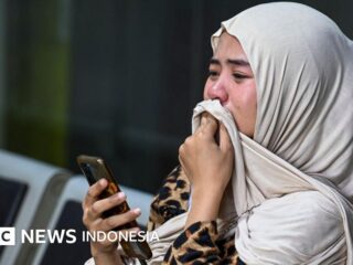 KRL und KA Bromo Anggrek kollidieren in Ost-Bekasi: Was verursacht den Unfall und wie kann sich die Tragödie nicht wiederholen?