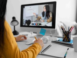 5 berufliche Vorteile eines Online-Masterstudiengangs in MIS – Film Daily