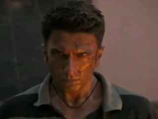 Ranveer Singhs Blockbuster fügt am vierten Freitag 6,50 Cr. hinzu und übersteigt 906 Crore Hindi und 960 Crore Netto, ganz Indien, alle Sprachen