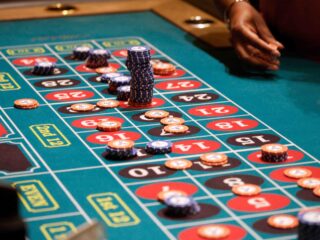 Warum Casino-Apps den Aufstieg der Streaming-Kultur vorantreiben – Film Daily