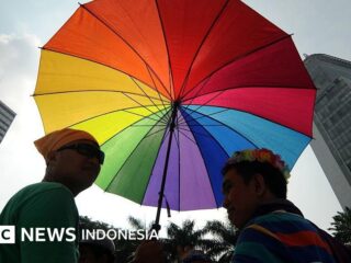 LGBTQ: Penerapan pidana adat ancam minoritas di Sumatra Barat