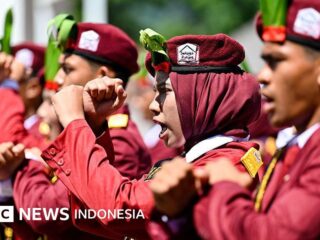Pendidikan: 'Militerisme' di Sekolah Rakyat, ribuan taruna Akmil akan 'disiplinkan' siswa - Apa benar mendidik kedisiplinan siswa harus lewat tentara?