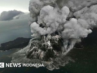 Alam: Seberapa berbahaya erupsi Gunung Anak Krakatau terkini?