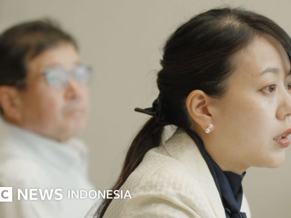 Frauen: Bürgermeister in Japan nehmen Mutterschaftsurlaub, was zu Kontroversen führt