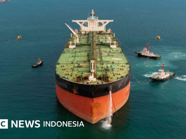 Minyak: Ancaman terhadap kapal tanker terburuk sejak perang melawan Iran dimulai, menurut analis