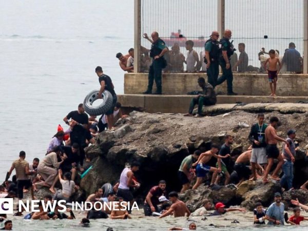 Spanyol kerahkan serdadu ke wilayahnya di Afrika - Apa itu Ceuta dan Melilla?
