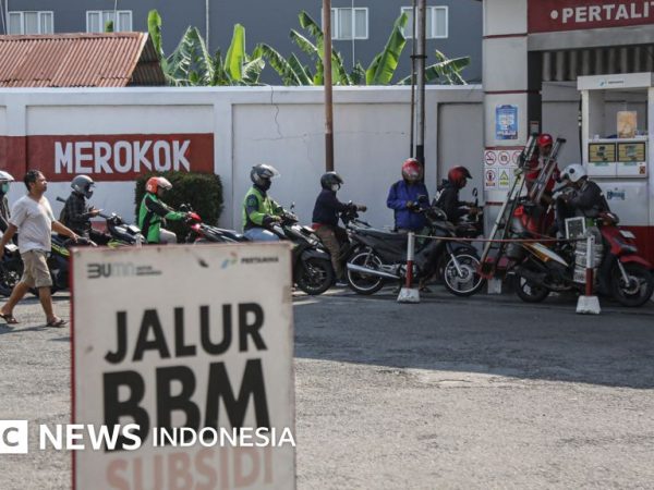 BBM: Pemerintah hendak batasi Pertalite berbasis desil, apa saja kontroversinya?