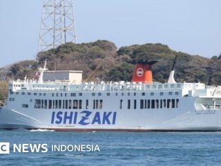 KM Virgo Transport 8 terbalik di Laut Jawa, angkut 240 penumpang