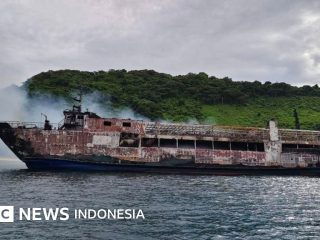 Bencana: Lima tewas dan 86 orang hilang, akibat kebakaran feri di Filipina - 'Jika pertolongan datang terlambat, saya pasti sudah meninggal'